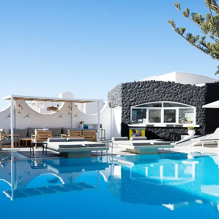 ダイダロス 4* サントリーニ