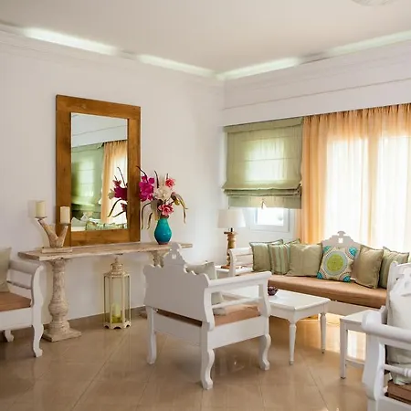 ダイダロス 4* サントリーニ