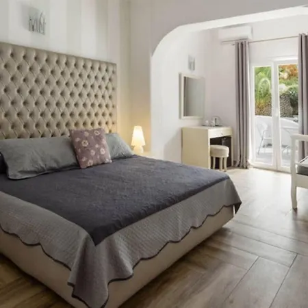 ダイダロス ホテル 4*