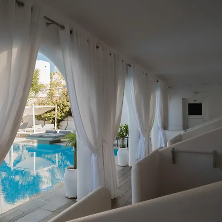 Daedalus Hotel Fira (Santorini)