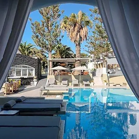 Daedalus Hotel Fira (Santorini)