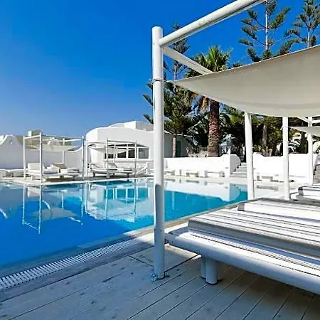 Daedalus Fira (Santorini)