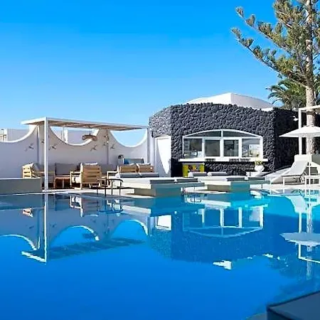 Daedalus Hotel 4*