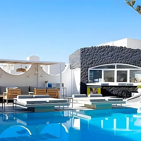 Daedalus Hotel Fira (Santorini)