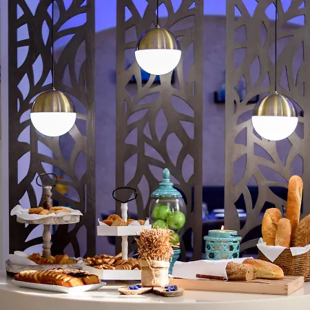 호텔 다달루스 4*